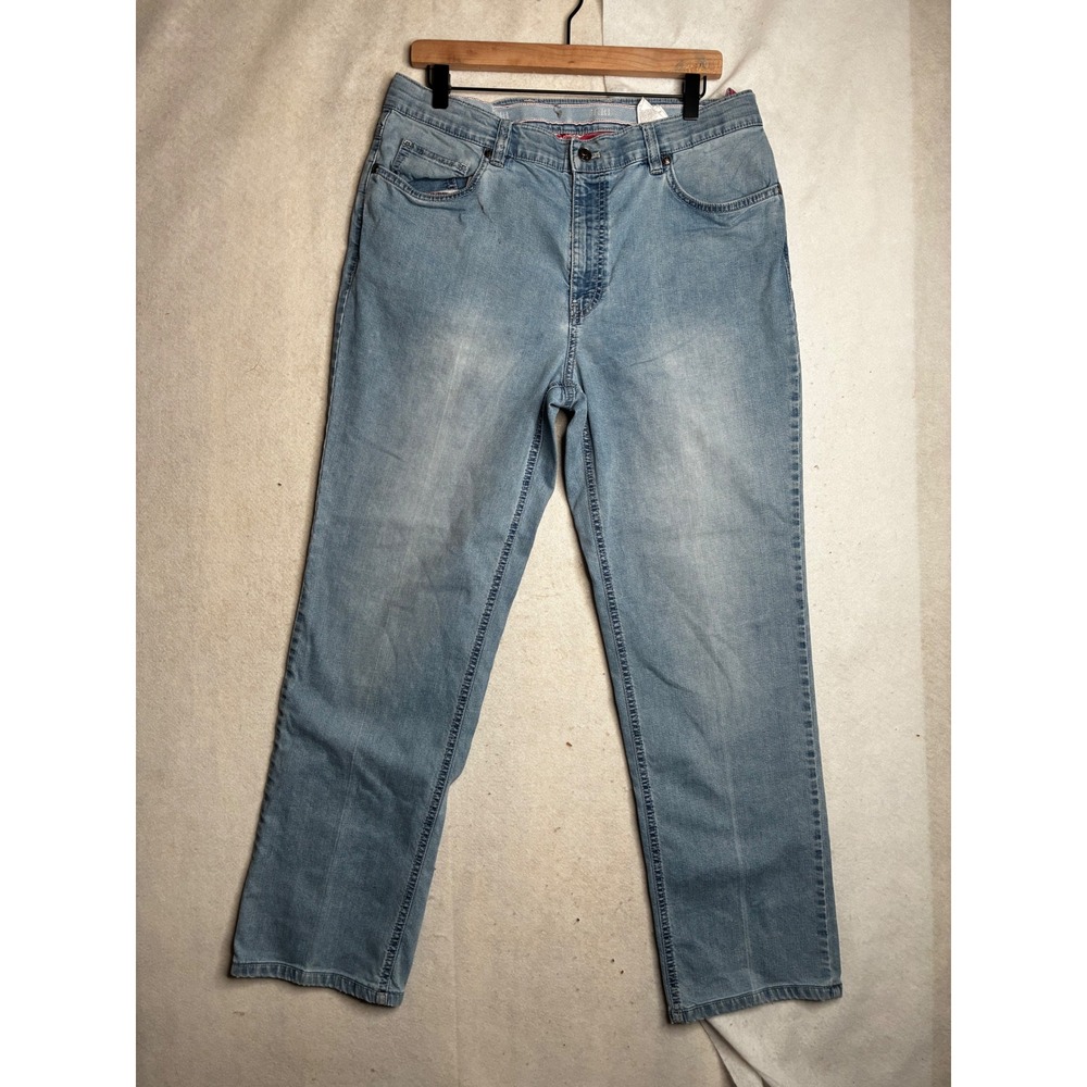 Hiltl Mens Straight Leg Jeans Light Wash Blue Denim Size 36/34 Made in Macedonia